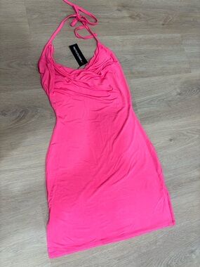 Princess Polly bright pink dress